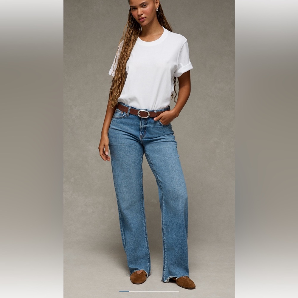American Eagle Curvy High Waisted Stove Pipe Jean
